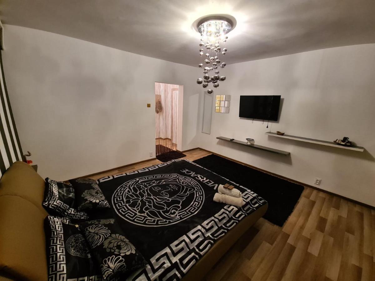 데바 Apartament Cristina 아파트 외부 사진